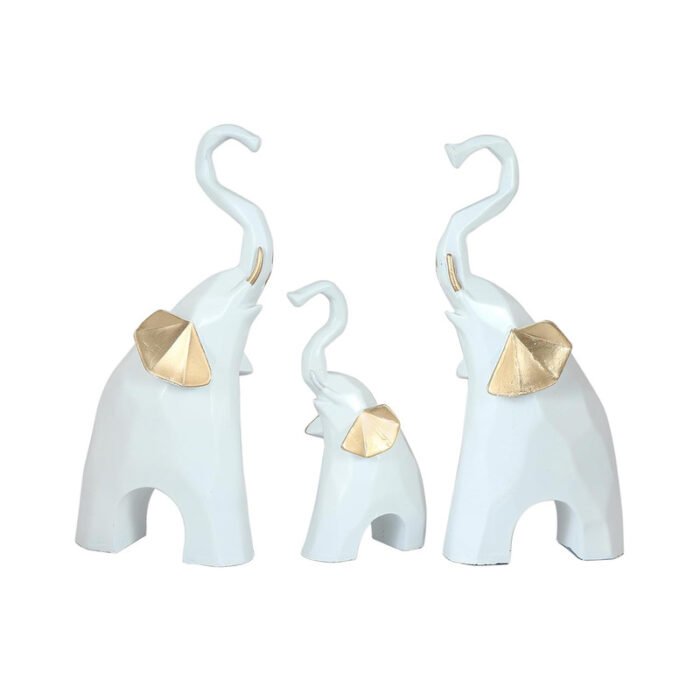 Modern Resin Stag Head Decor with Gold Antlers - Elegant Deer Bust for Wall & Tabletop Display
