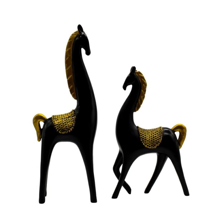 Elegant Black and Gold Horse Figurines - Luxurious Home Decor Accents - Image 3